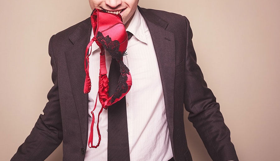 ele só quer te comer ele só quer te comer